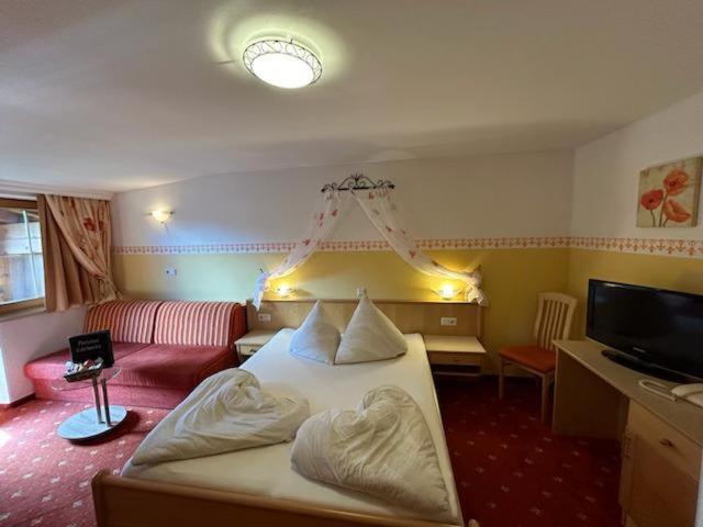 Pension Edelweiss Breitenbach am Inn Exteriör bild