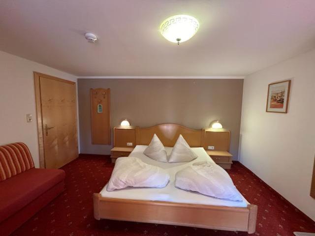 Pension Edelweiss Breitenbach am Inn Exteriör bild