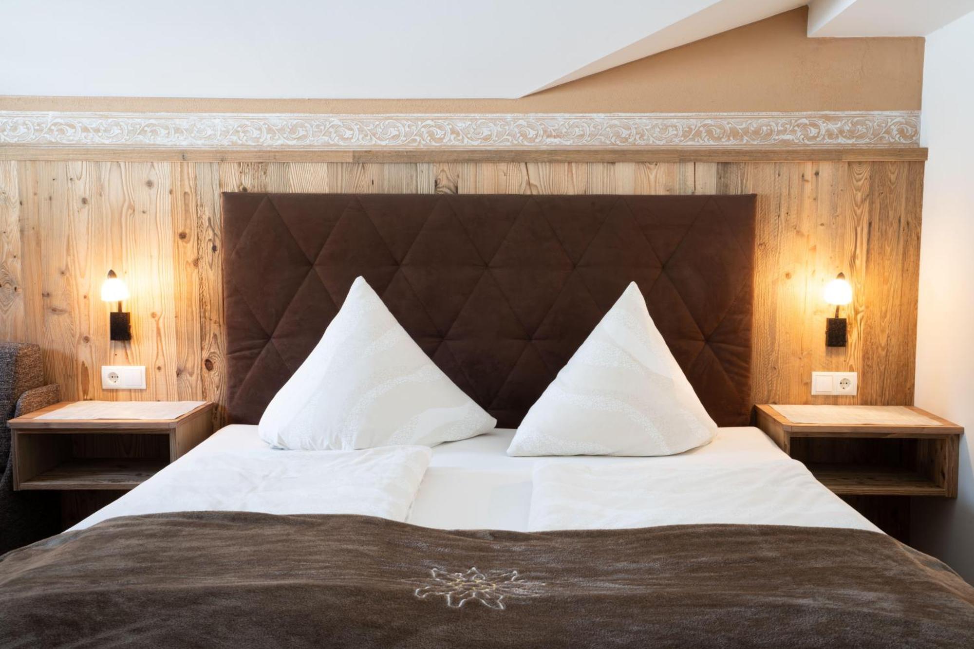 Pension Edelweiss Breitenbach am Inn Exteriör bild