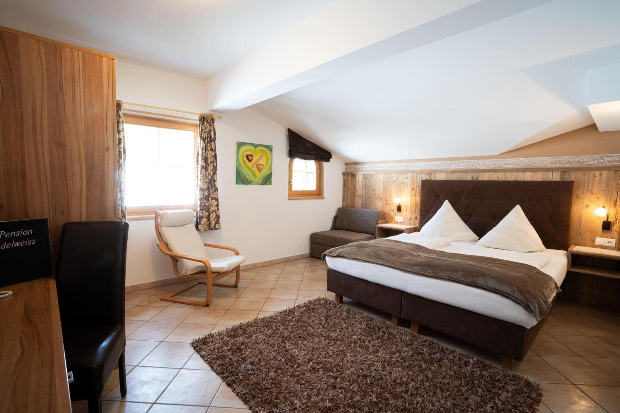 Pension Edelweiss Breitenbach am Inn Exteriör bild