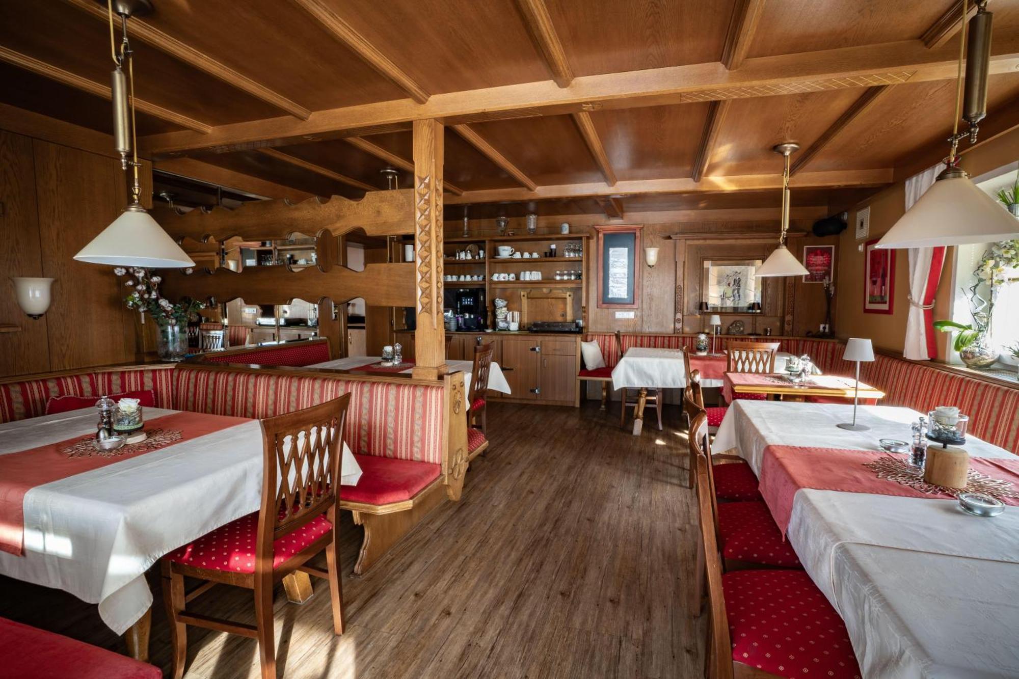 Pension Edelweiss Breitenbach am Inn Exteriör bild