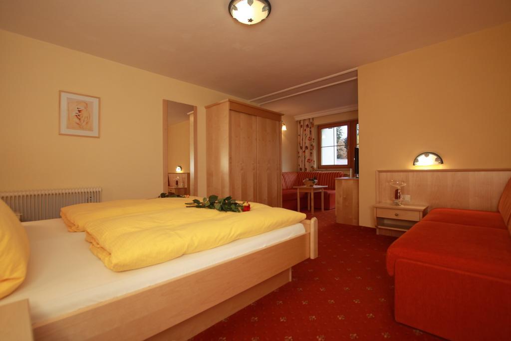 Pension Edelweiss Breitenbach am Inn Rum bild